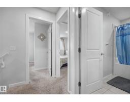 22419 80 Av Nw Nw, Edmonton, AB T5T7H8 Photo 22
