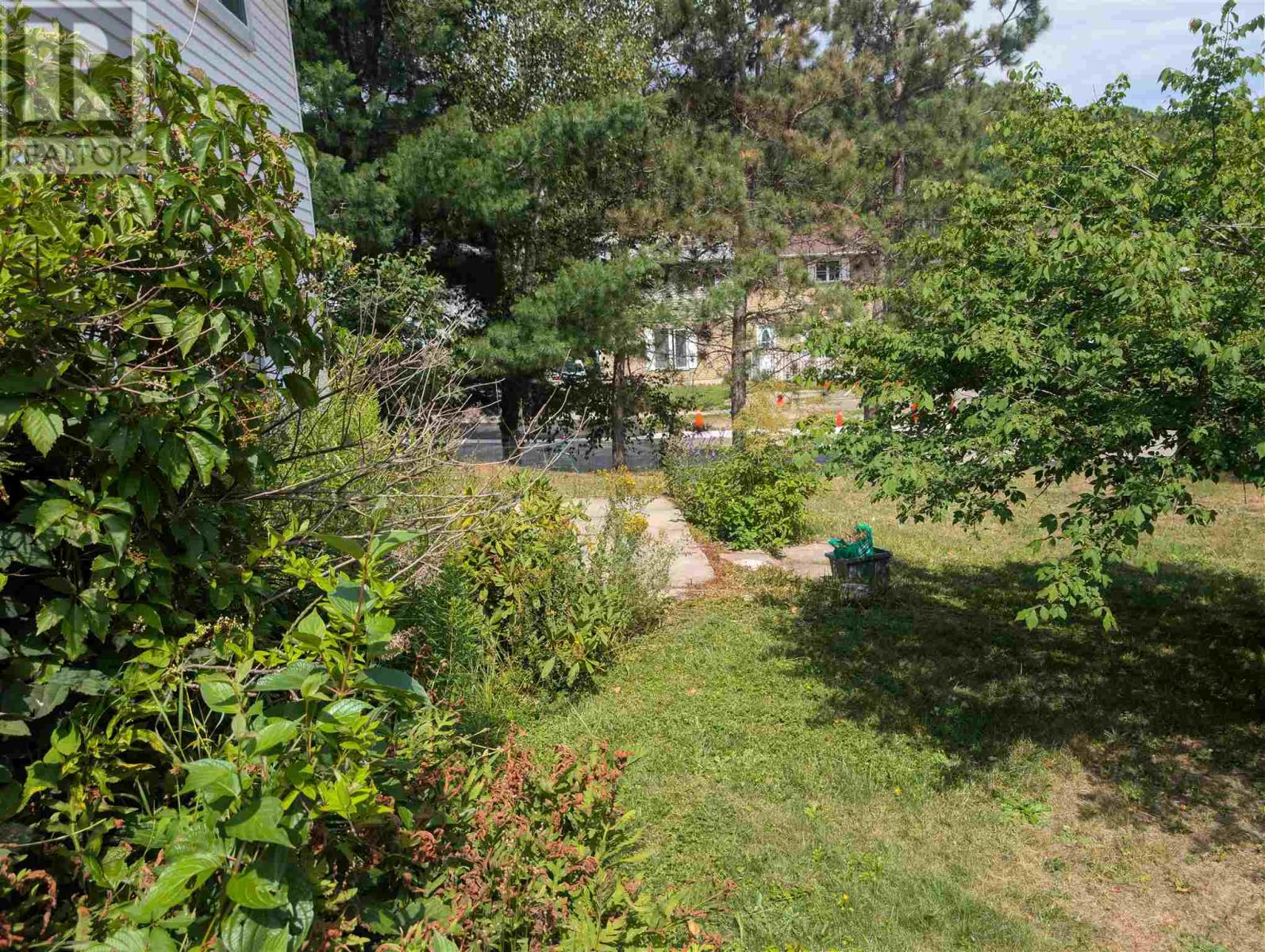 23 LaChance PL - 34