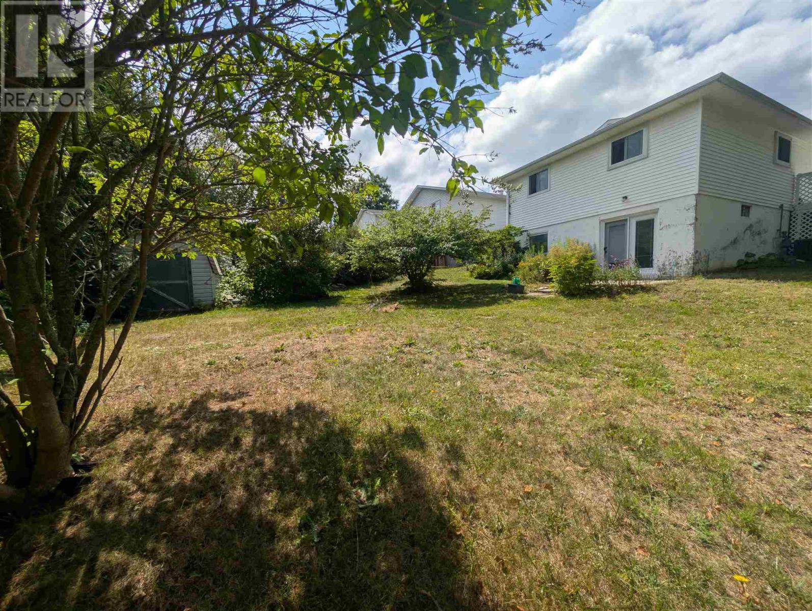 23 LaChance PL - 36
