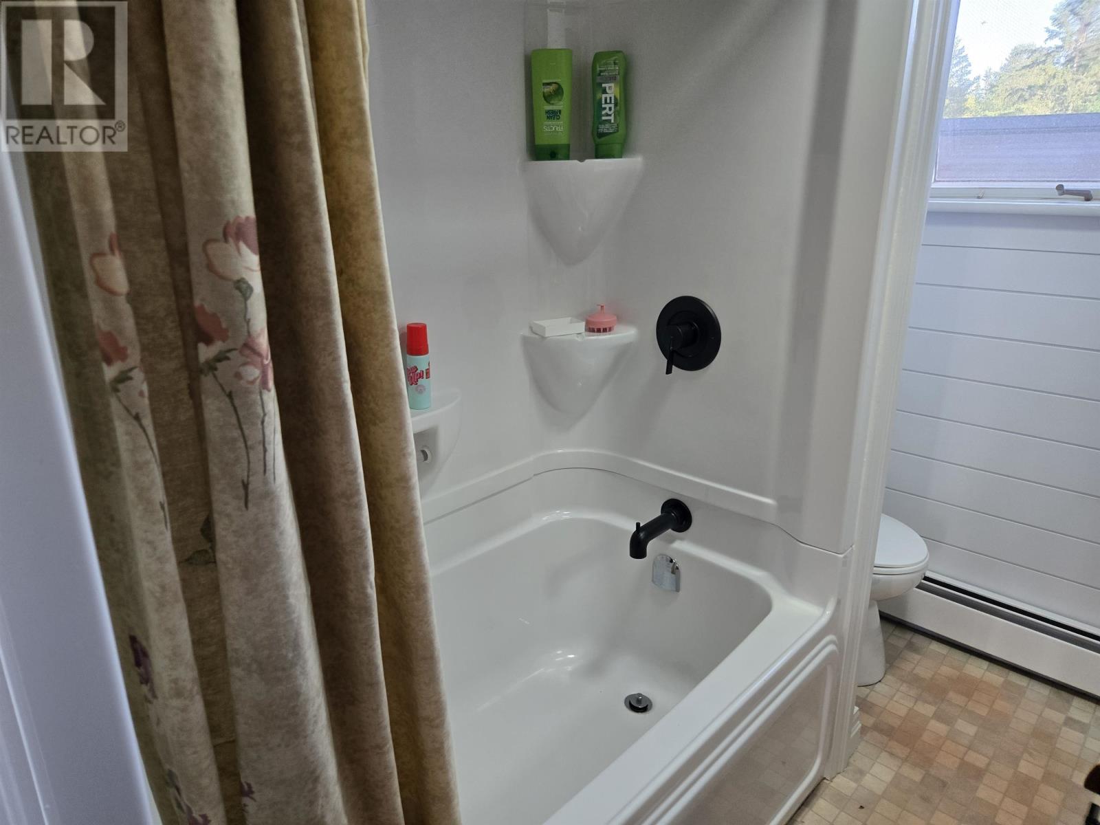 439 Stewart Road - 24
