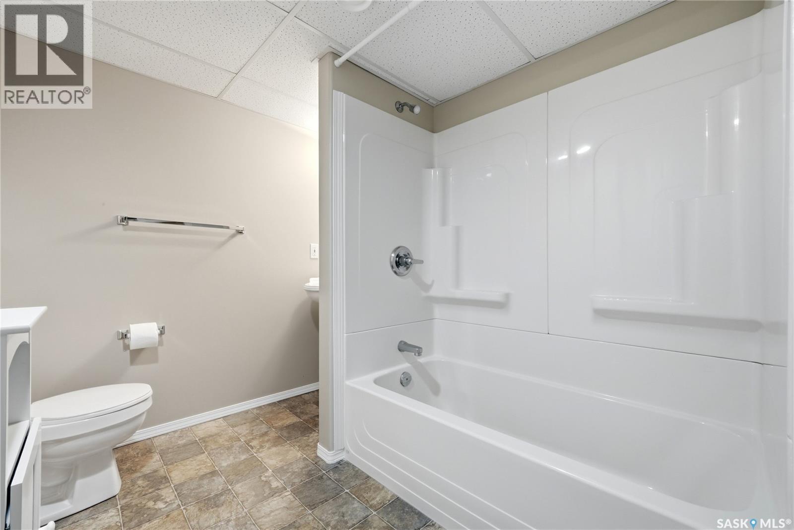 28 Rosedale AVENUE - Image 33