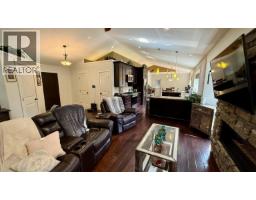 Den - 5276 Chintu Drive, 108 Mile Ranch, BC V0K2Z0 Photo 11