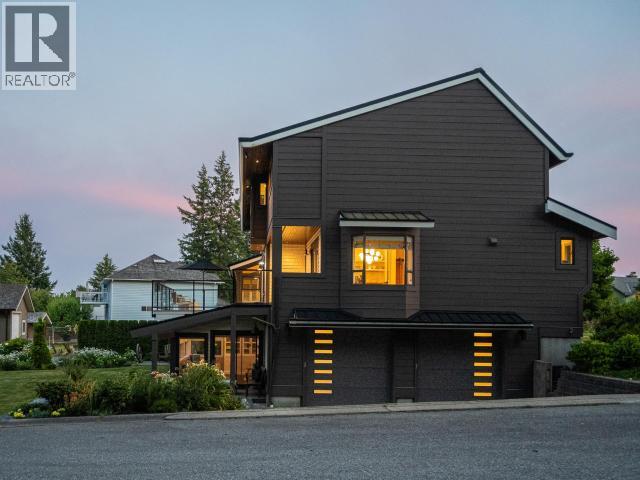 3436 CARIBOO AVE - Image 3
