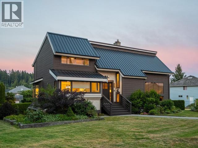 3436 CARIBOO AVE - 5