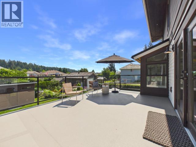 3436 CARIBOO AVE - 16