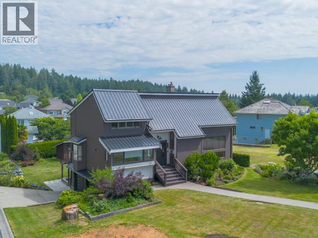 3436 CARIBOO AVE - 80