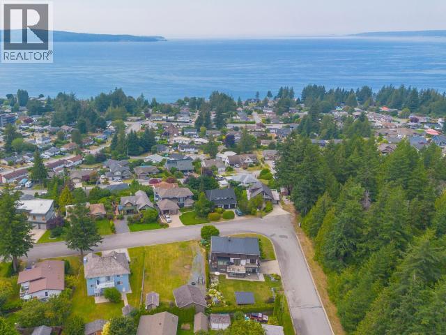 3436 CARIBOO AVE - 75