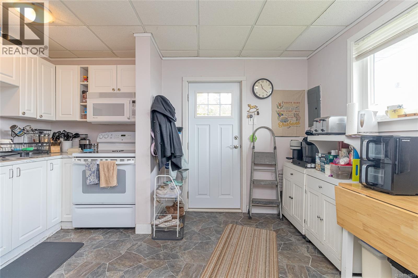 10190 View St - 23