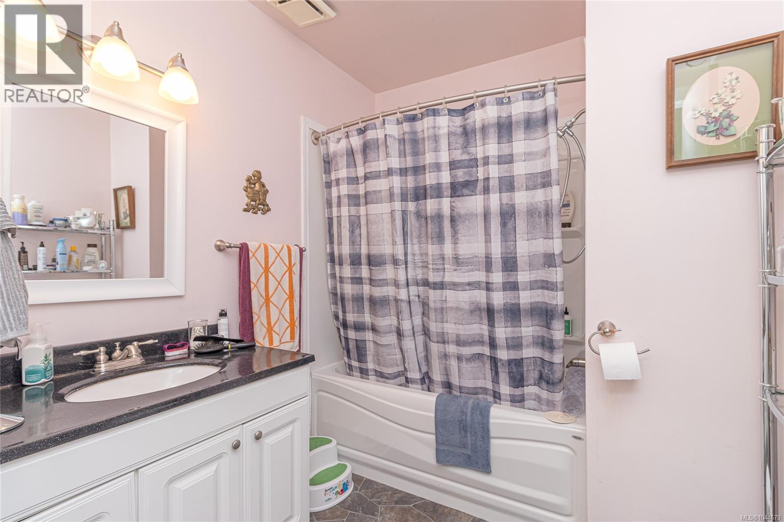 10190 View St - 25