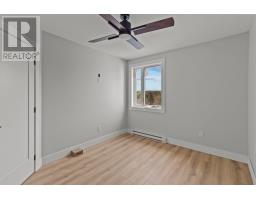 19 Janeway Place thumbnail 23