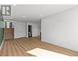 19 Janeway Place thumbnail 25