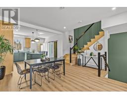 19 Janeway Place thumbnail 6