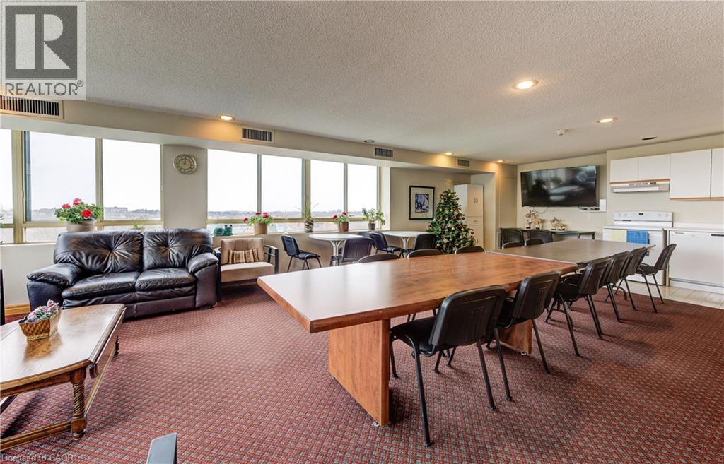 #PH14 30 BLUE SPRINGS Drive - Image 32