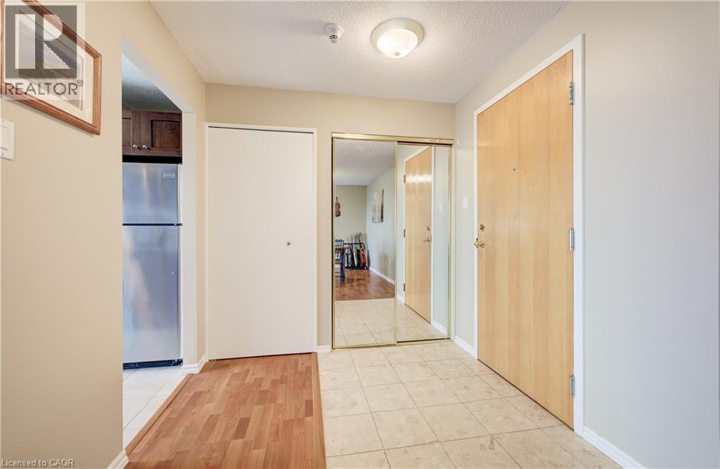#PH14 30 BLUE SPRINGS Drive - Image 5