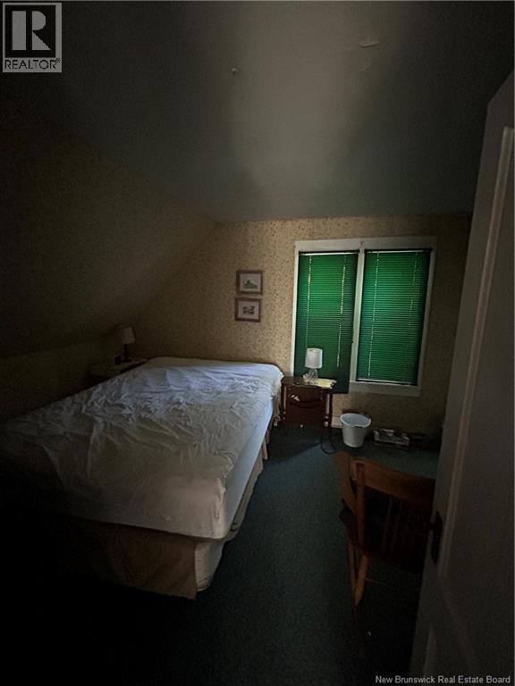 4 Stuart Road - 4