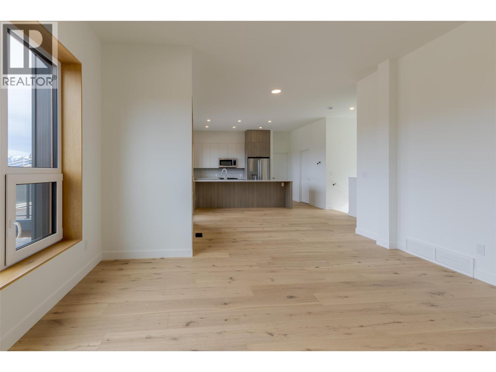 1654 HOWSE PASS - Image 22