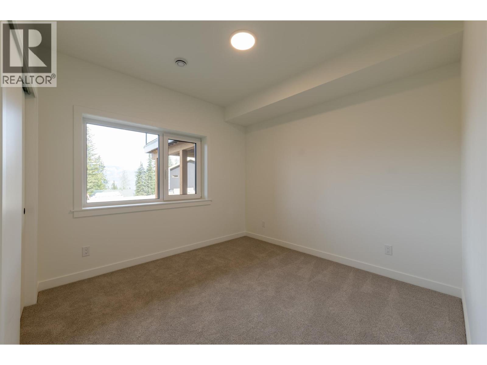 1654 HOWSE PASS - 28