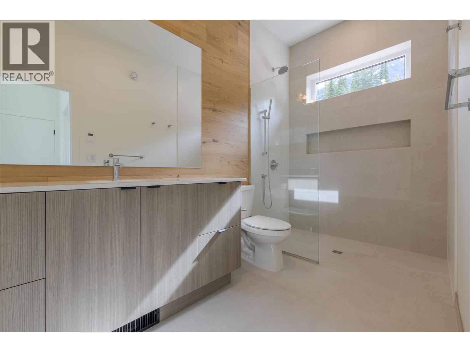 1654 HOWSE PASS - 35
