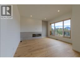 Foyer - 1654 Howse Pass, Golden, BC V0A1H0 Photo 14