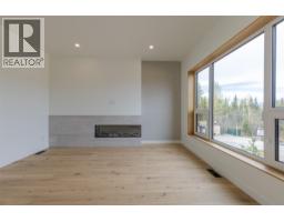 1654 Howse Pass, Golden, BC V0A1H0 Photo 16