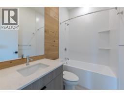 1654 Howse Pass, Golden, BC V0A1H0 Photo 37