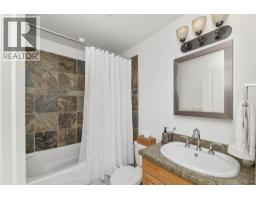 3 728 Gibsons Way, Gibsons, BC V0N1V9 Photo 26