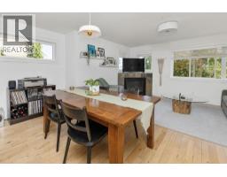 3 728 Gibsons Way, Gibsons, BC V0N1V9 Photo 9