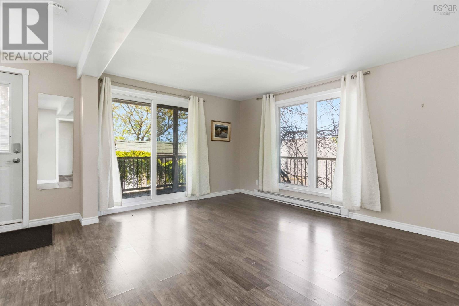 35 McFatridge Road - 21