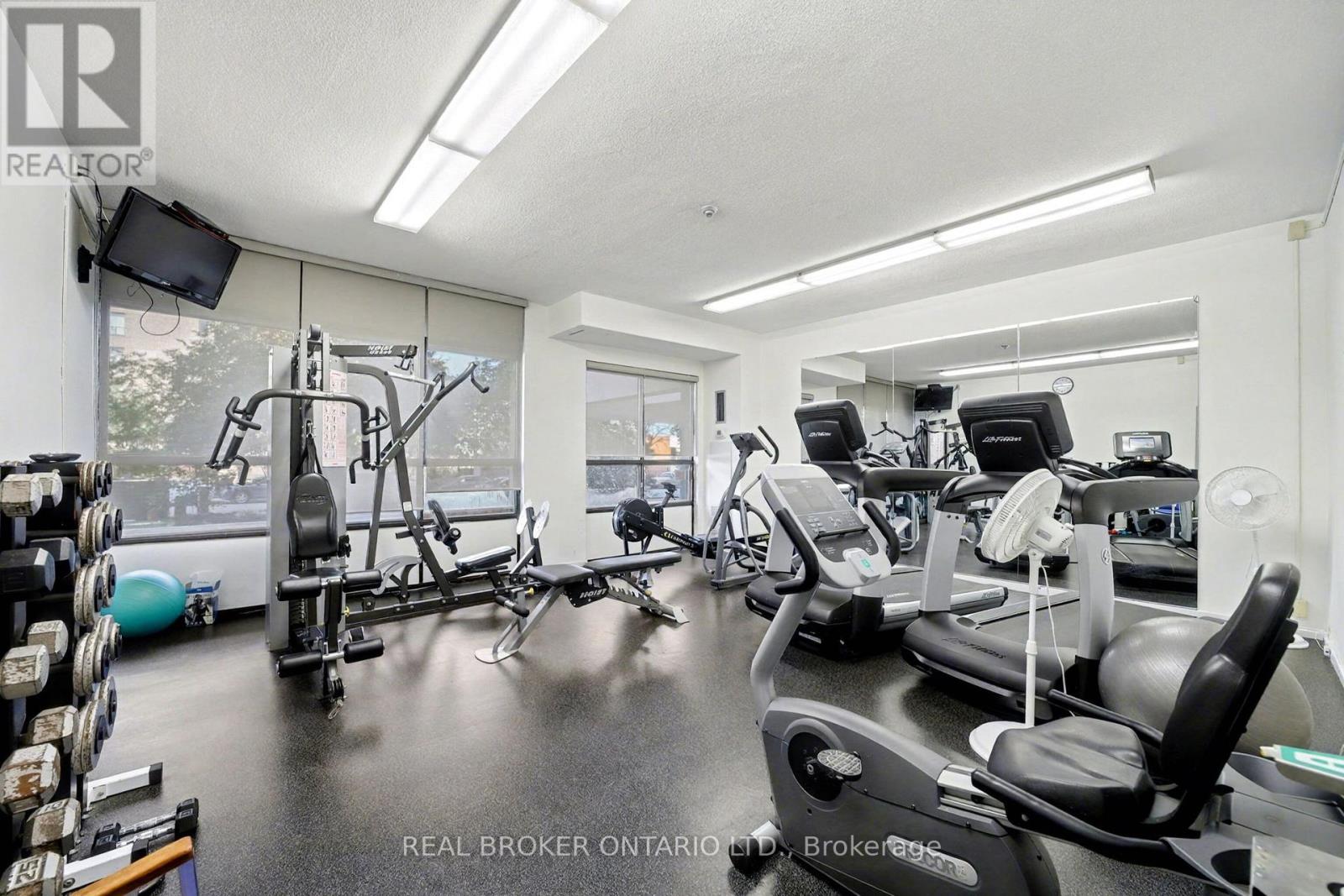 #503 100 CANYON AVENUE - 19