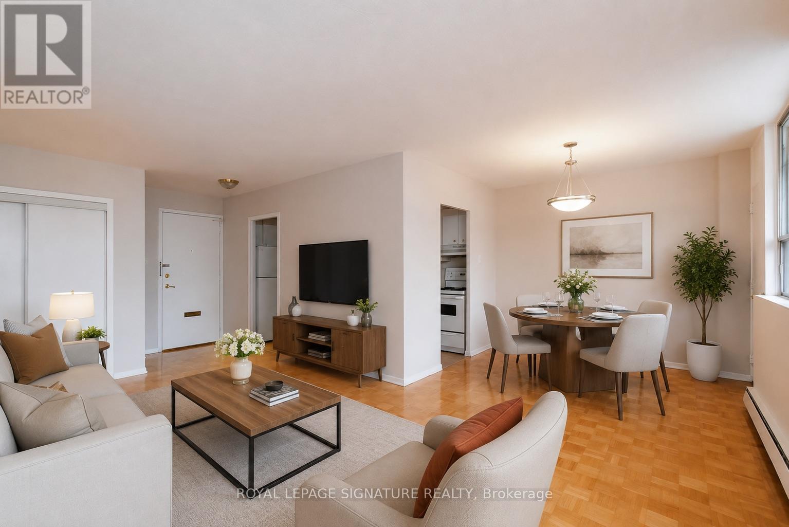 Photo of 525 Eglinton Avenue