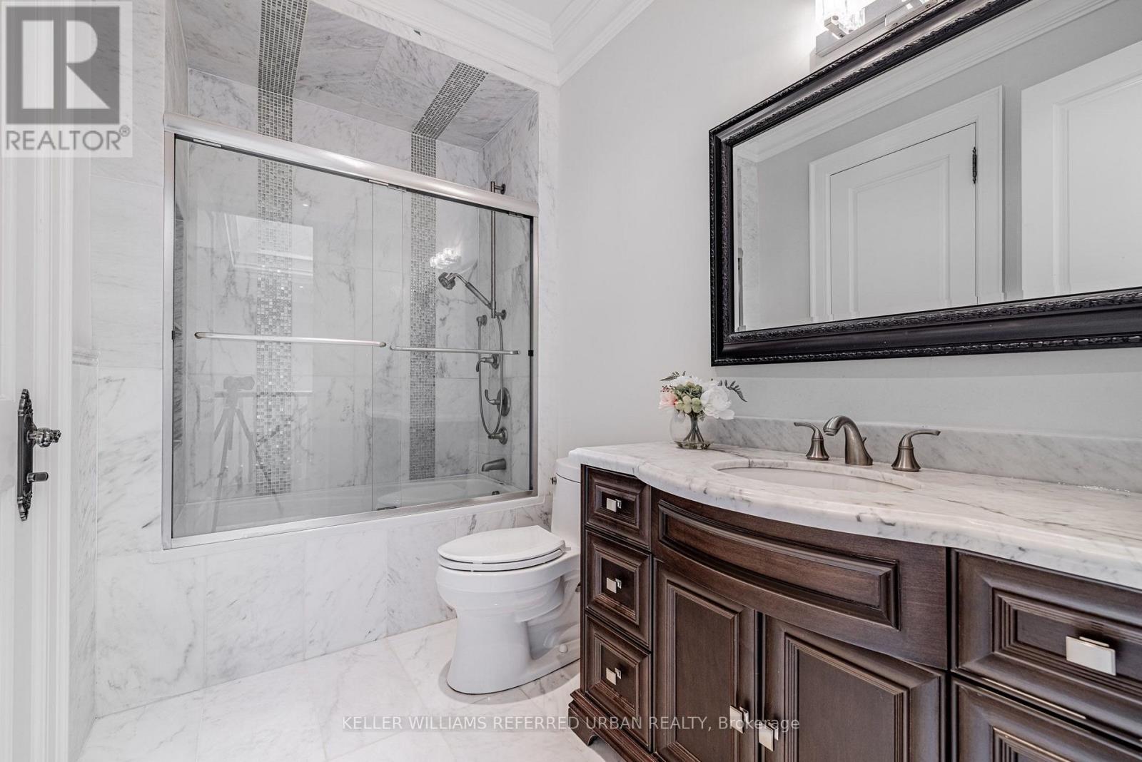 60 HAWKSBURY DRIVE - 25