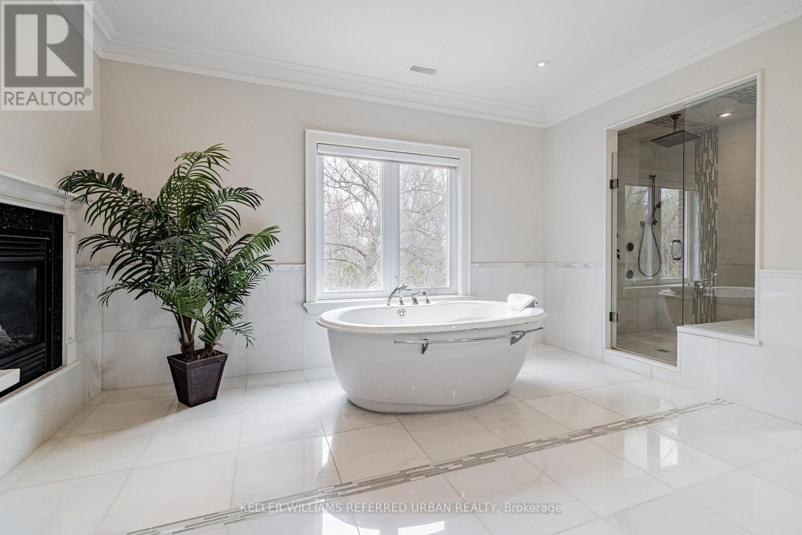 60 HAWKSBURY DRIVE - 30