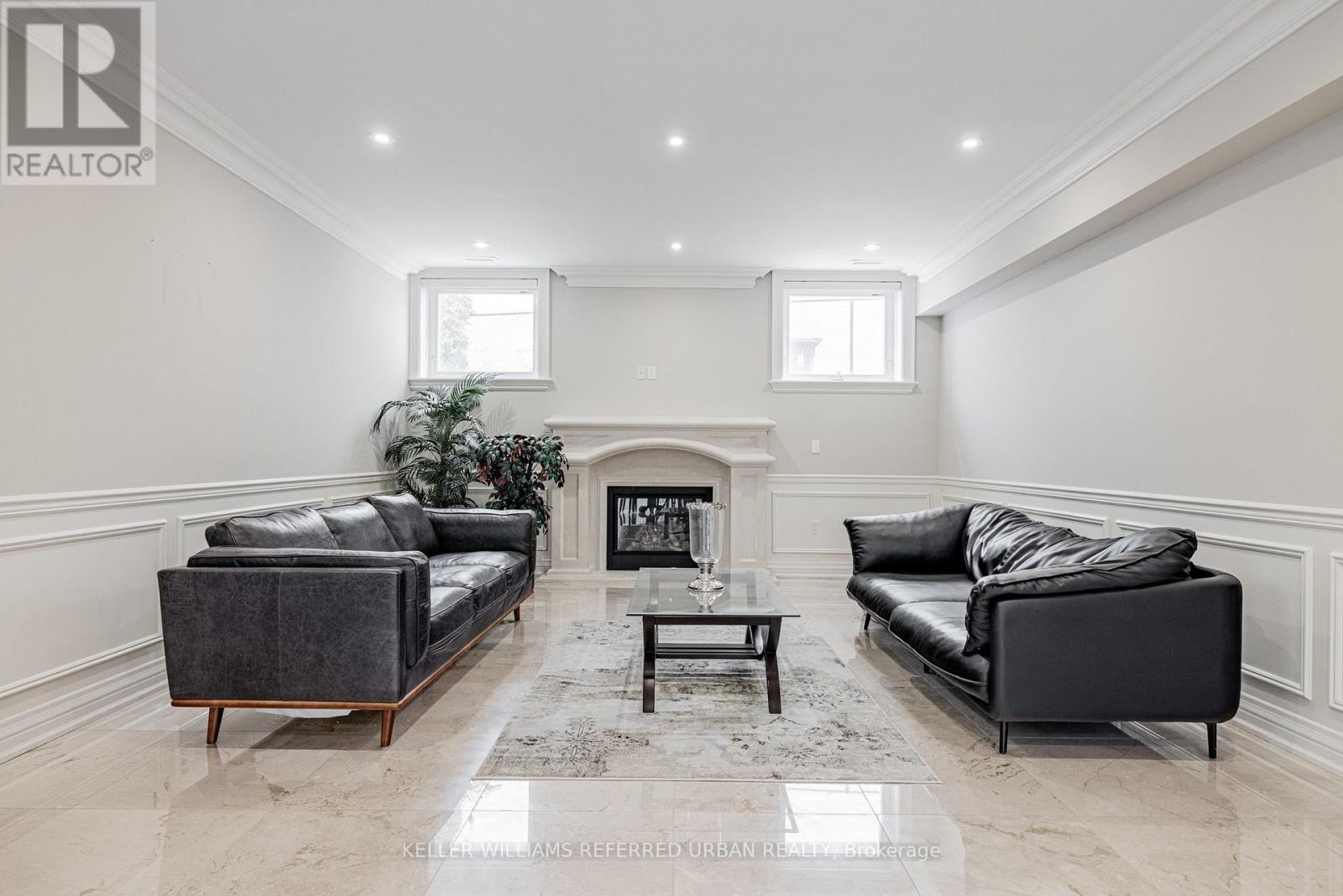 60 HAWKSBURY DRIVE - Image 36