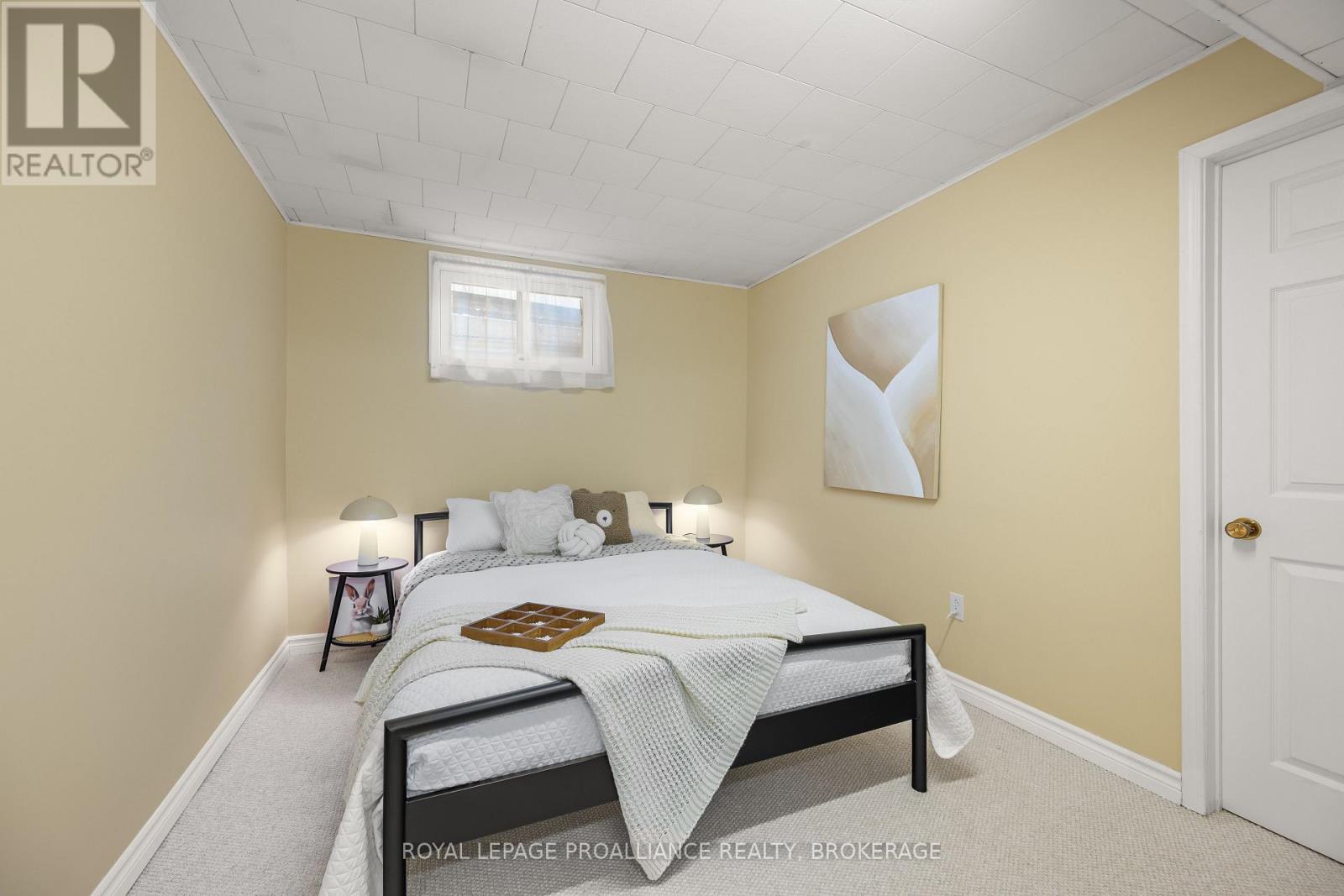 2 CHURCHILL STREET - Image 34