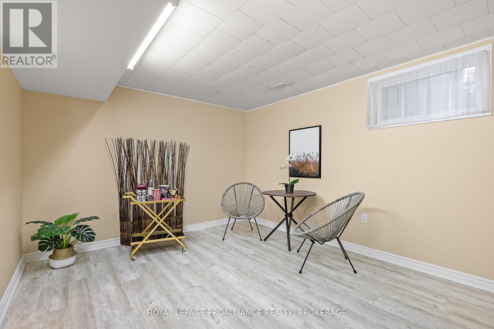2 CHURCHILL STREET - Image 37