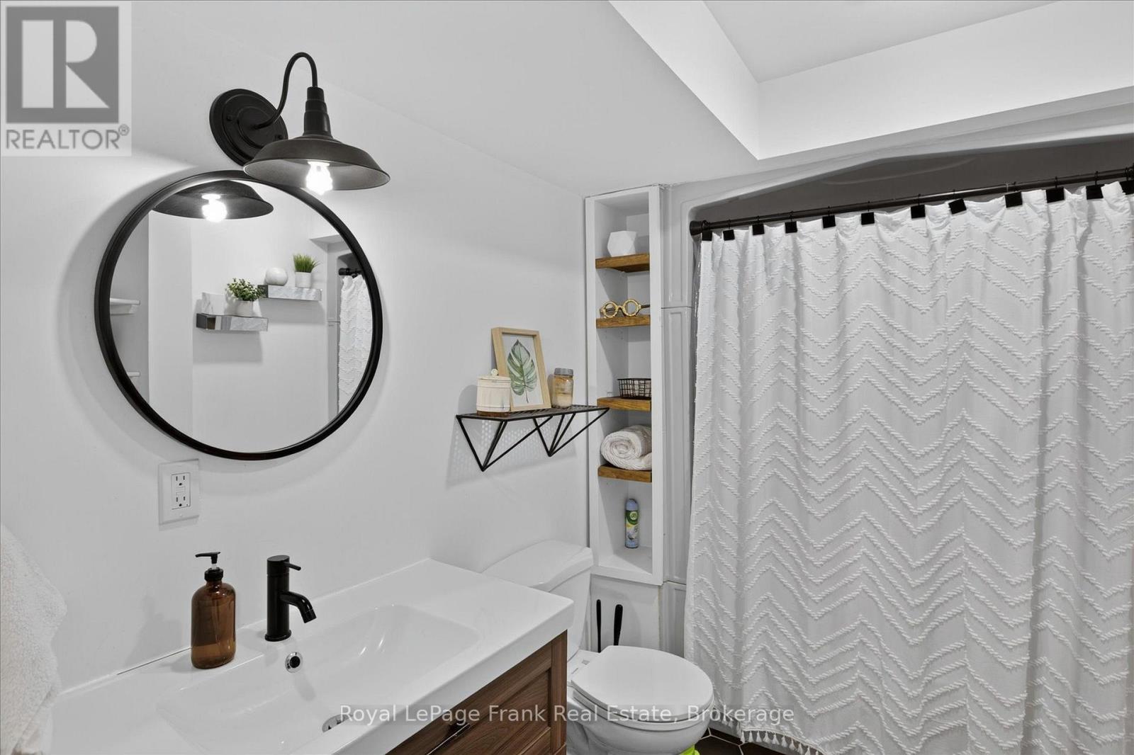 2615 FOXMEADOW ROAD - Image 42