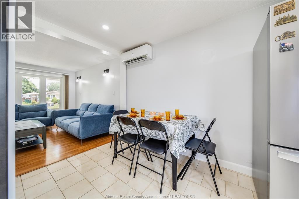 10395 CALEDON COURT - 11