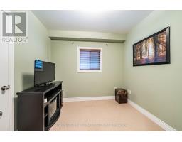 139 Oceanpearl Crescent, Whitby, ON L1N0C7 Photo 35