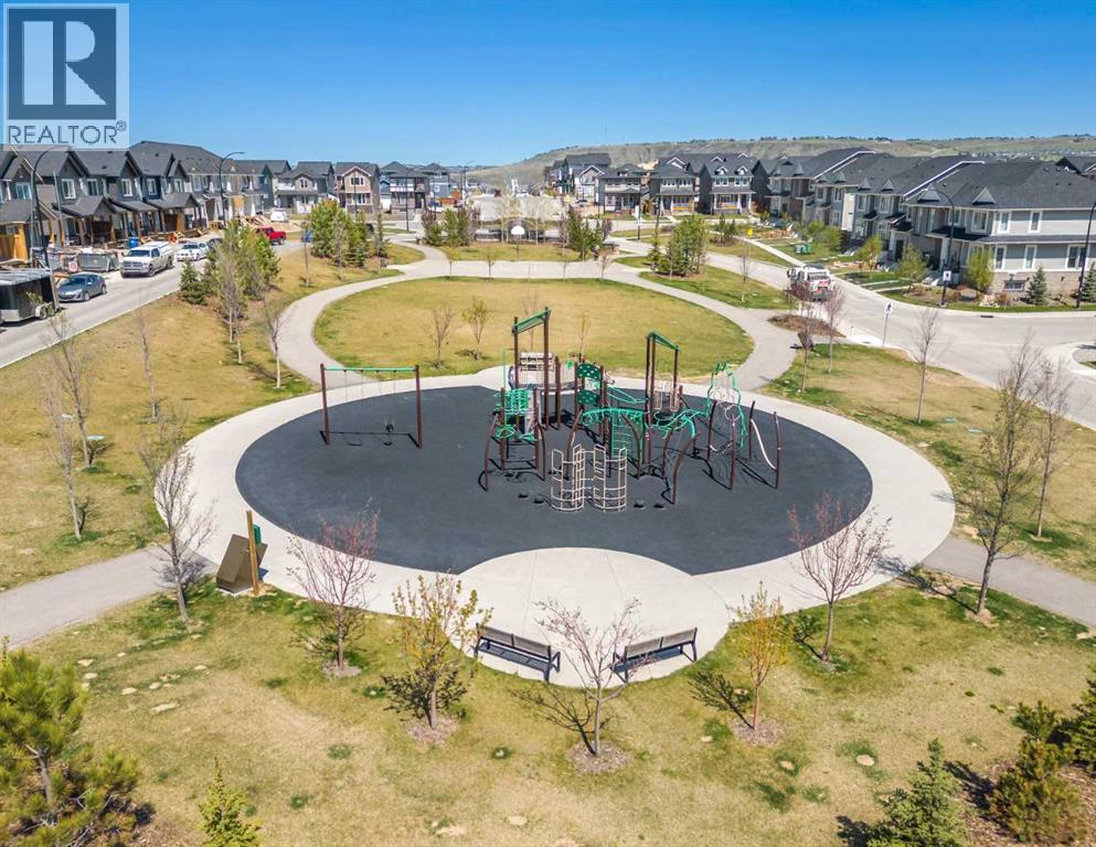 525 River Heights Drive, Cochrane