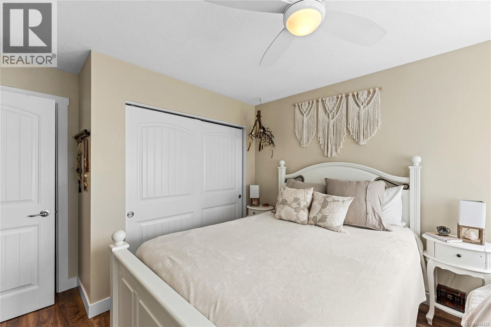 7978 Northview Dr - 18