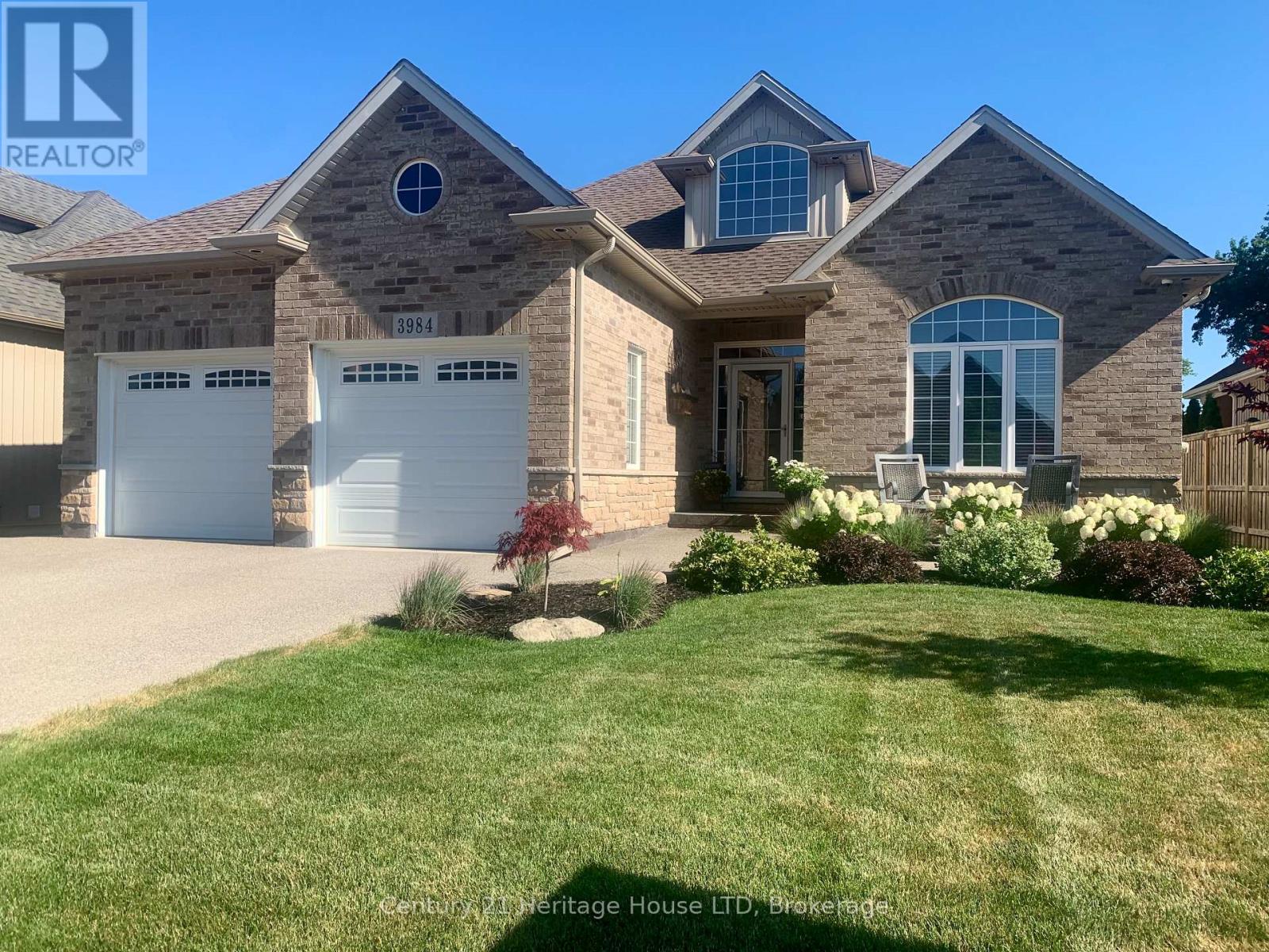 3984 VILLAGE CREEK DRIVE