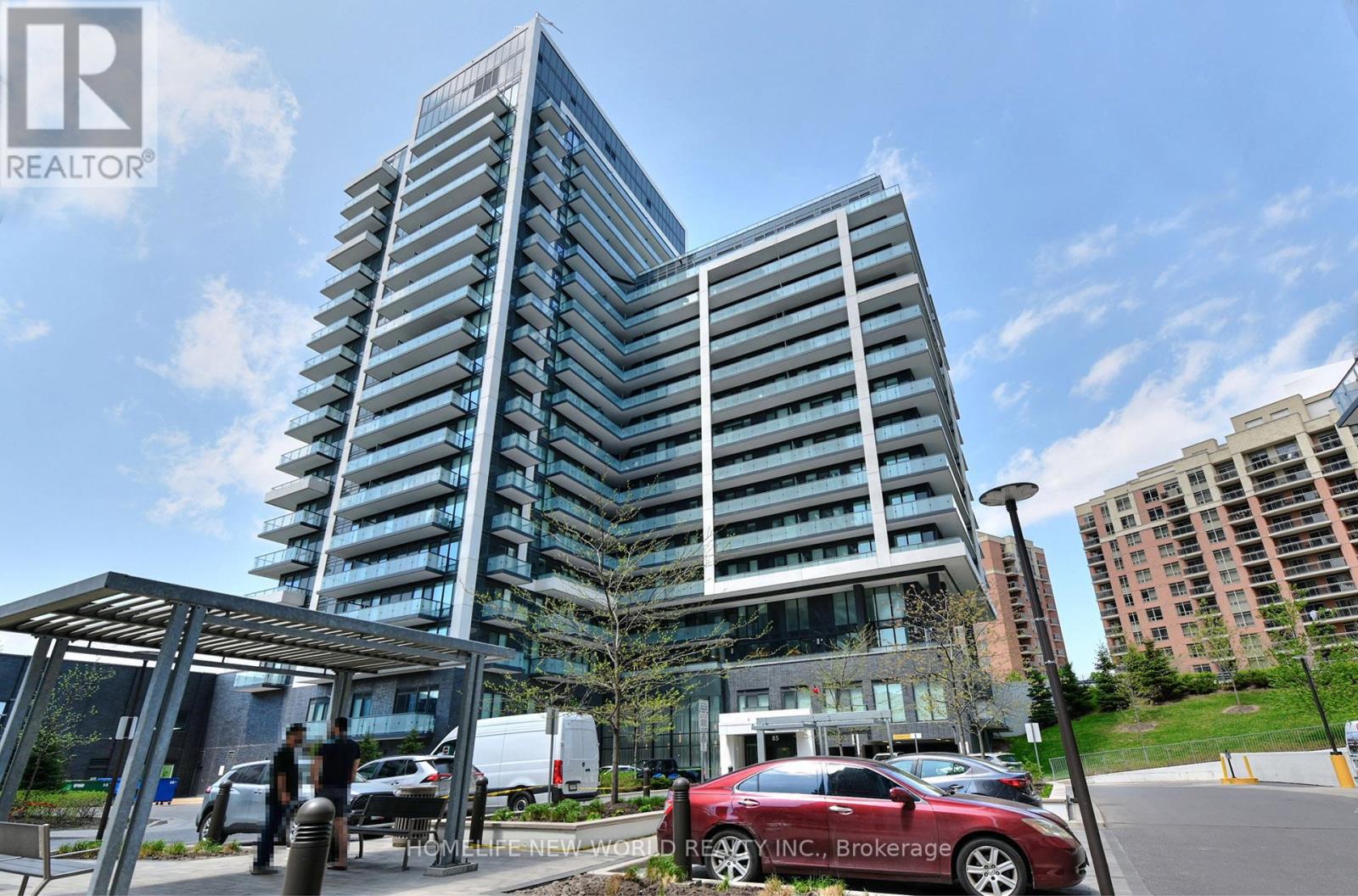 811 - 85 ONEIDA CRESCENT