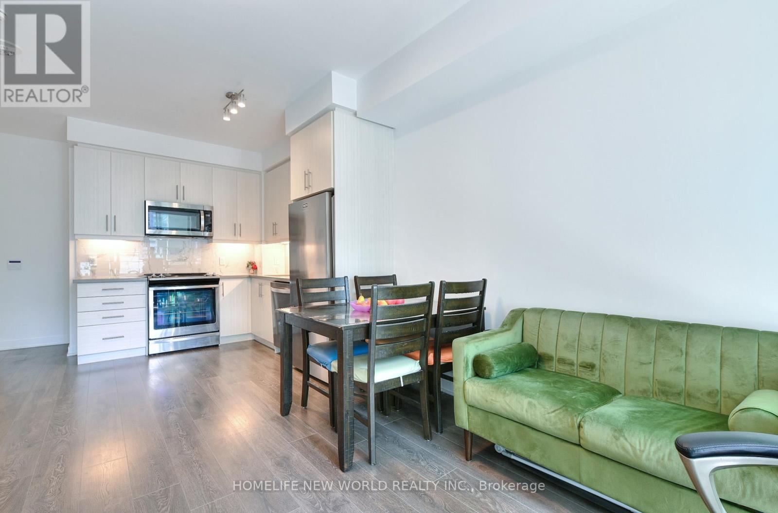 #811 85 ONEIDA CRESCENT - 12