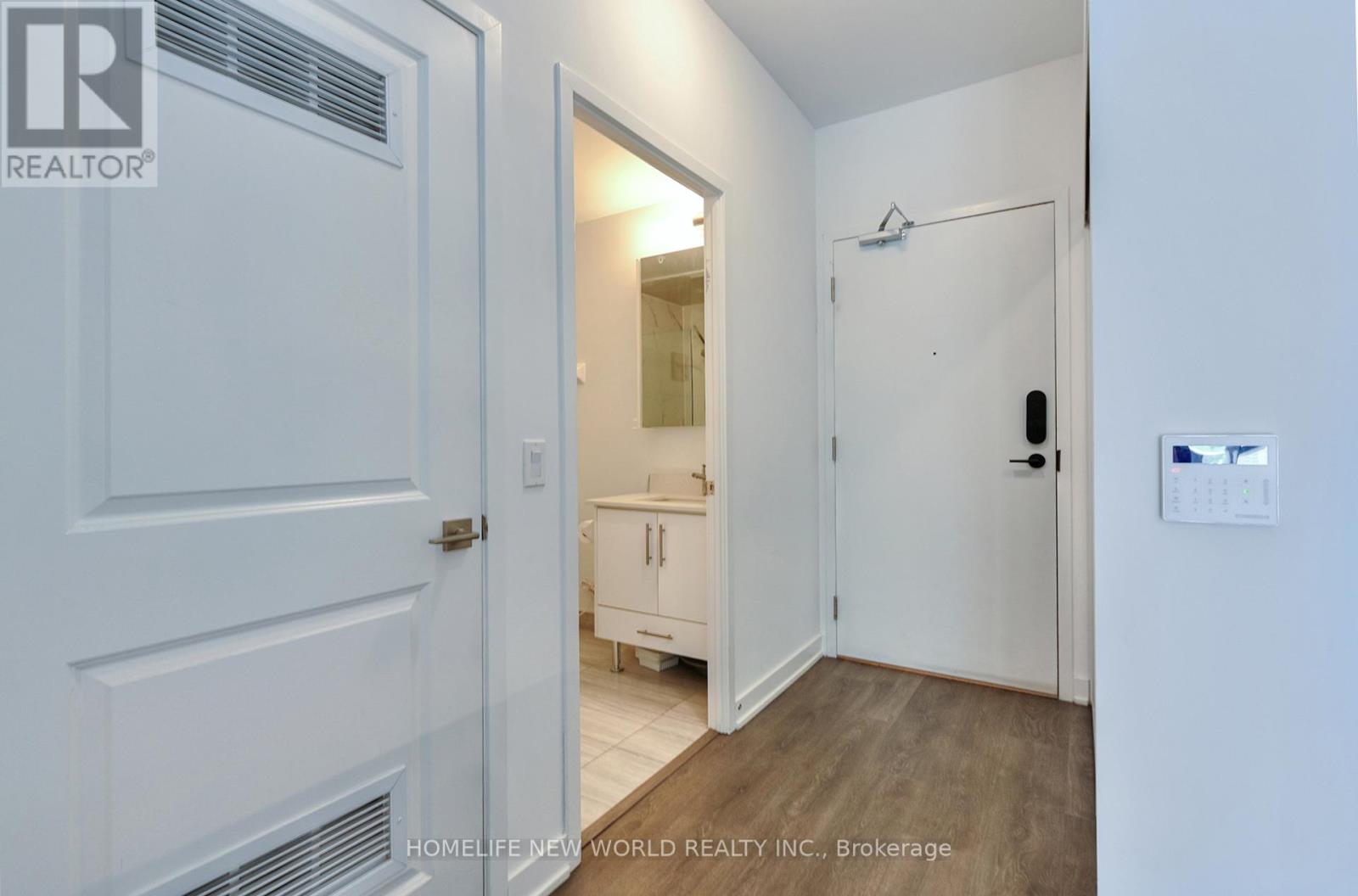 #811 85 ONEIDA CRESCENT - 3