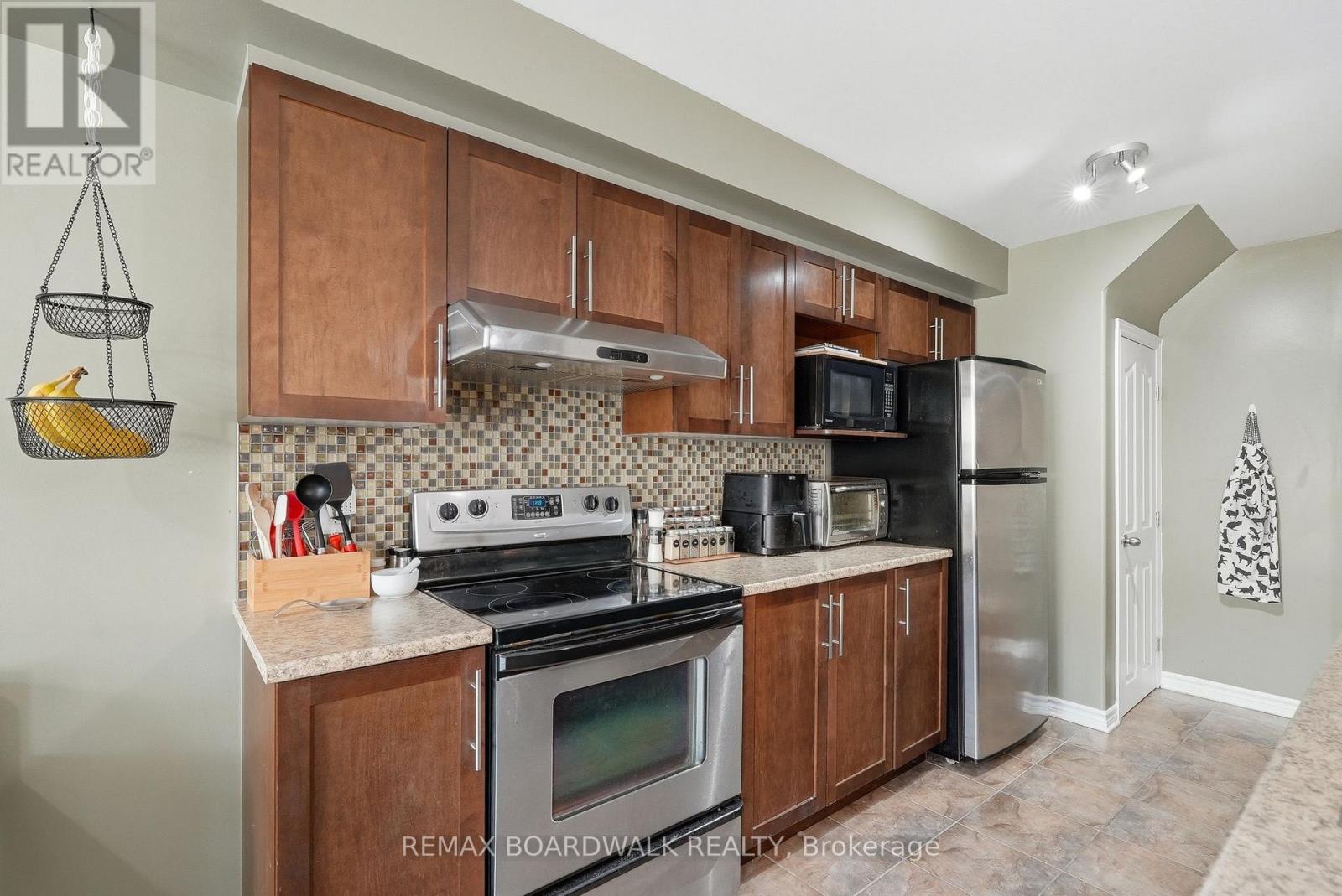 617 SPIKEMOSS PLACE - 7