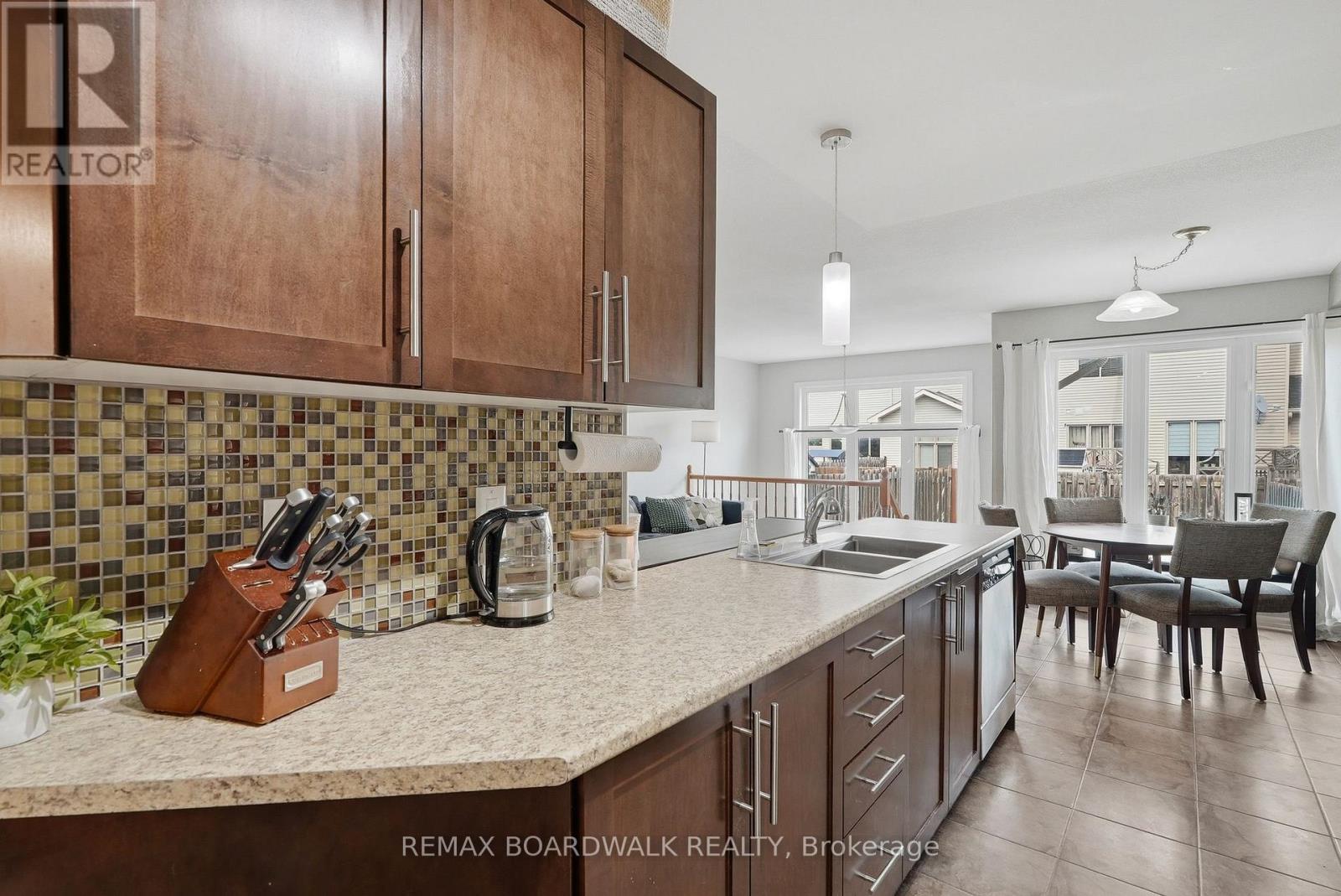 617 SPIKEMOSS PLACE - 8