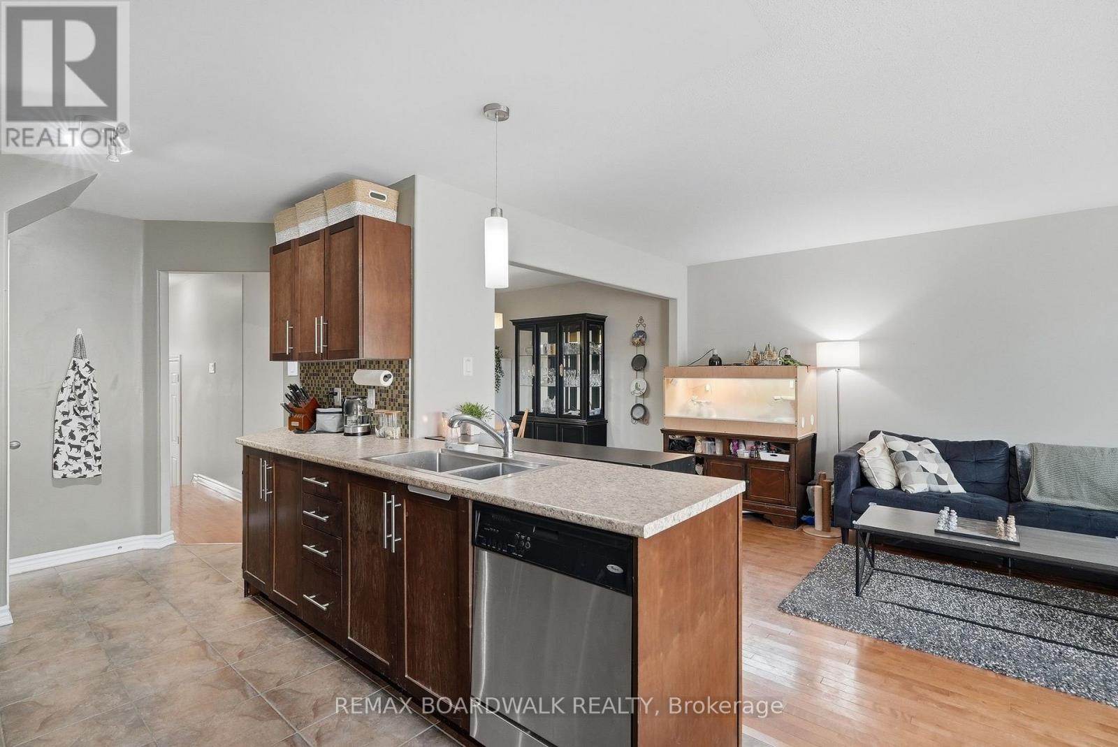 617 SPIKEMOSS PLACE - 9