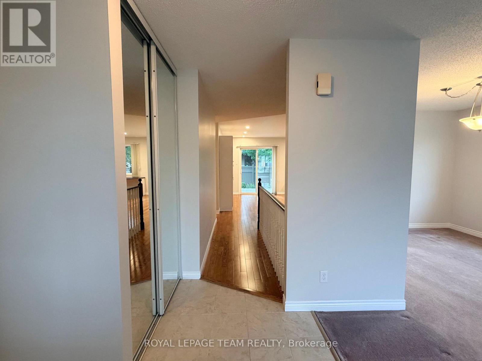 16 FAIRVIEW CRESCENT - Image 6