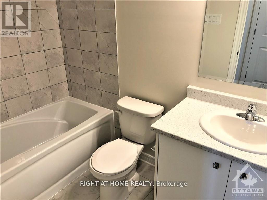 2 Bed, 2 Bath House for Rent in Ottawa – G – 735 DEARBORN PRIVATE, Ottawa – MLS# X13620552 - Image 9