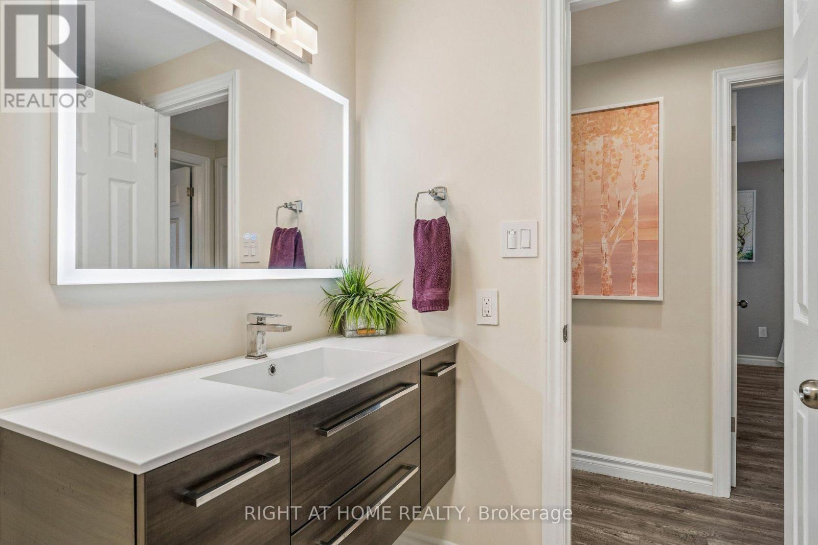 158 ZOO PARK ROAD - 22